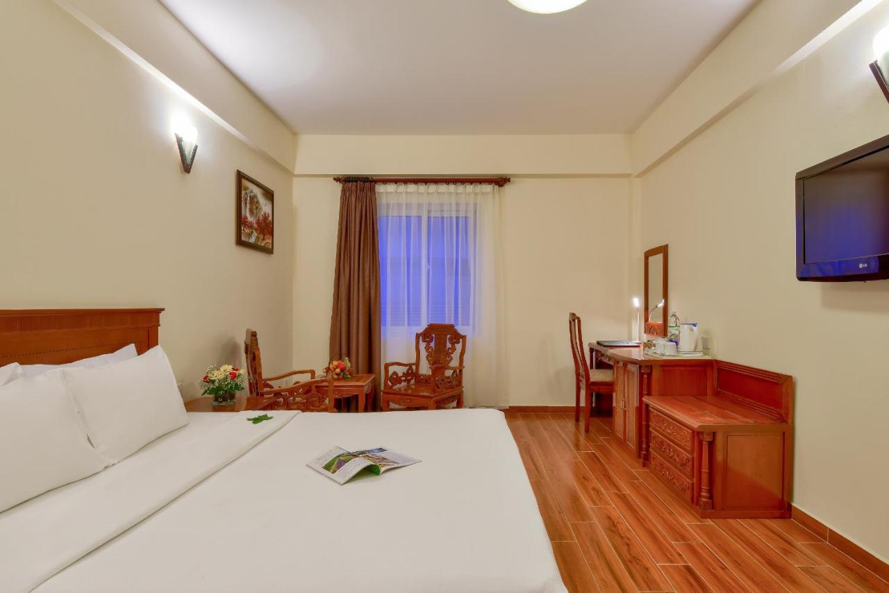 Khách sạn Park Hotel Dalat - Dalat Plaza Hotel cũ Esterno foto