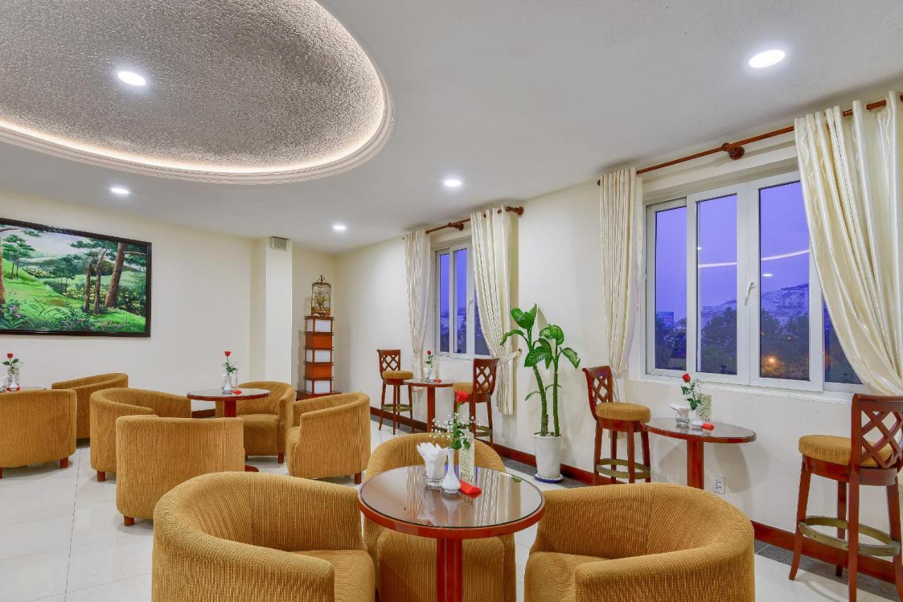 Khách sạn Park Hotel Dalat - Dalat Plaza Hotel cũ Esterno foto