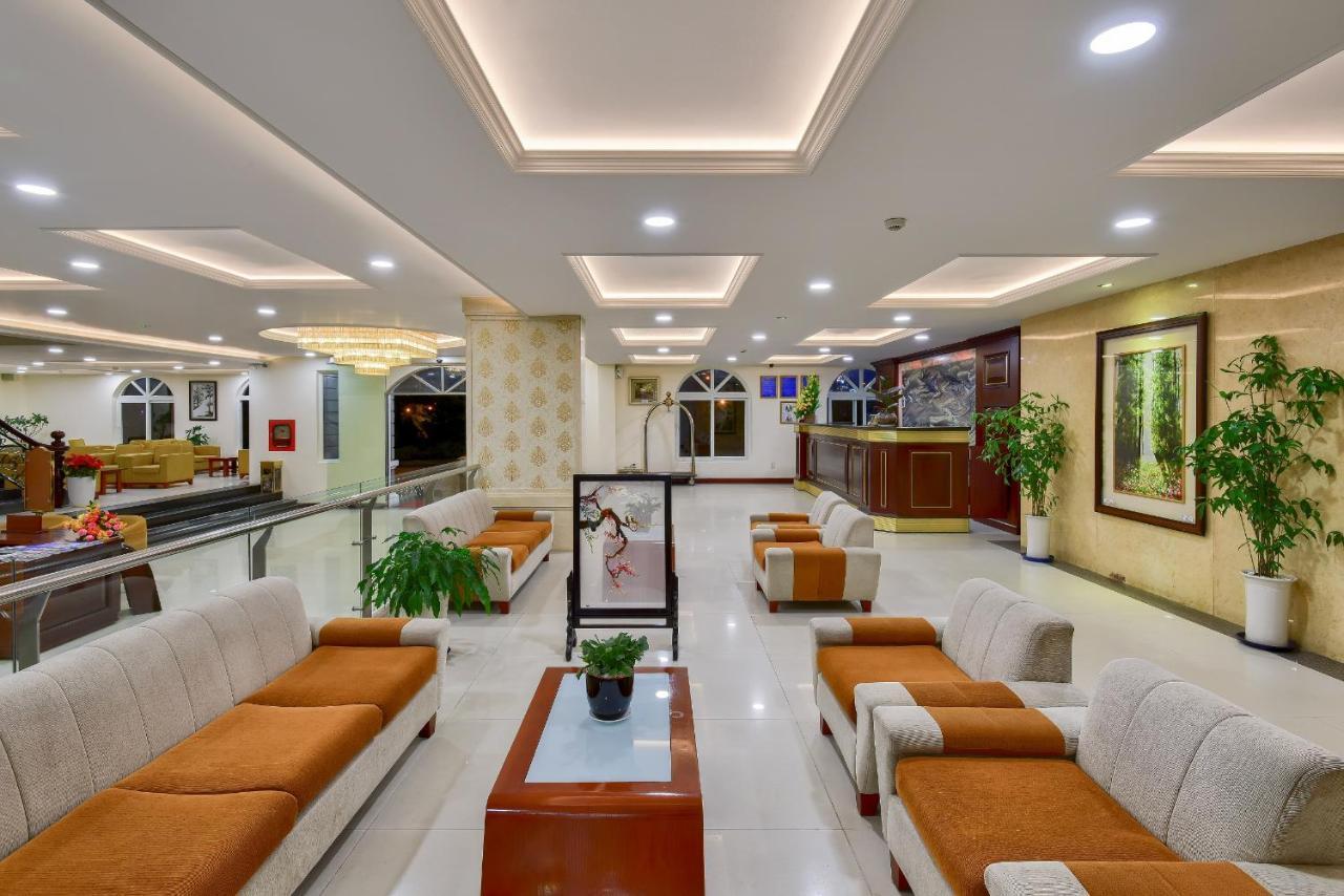 Khách sạn Park Hotel Dalat - Dalat Plaza Hotel cũ Esterno foto